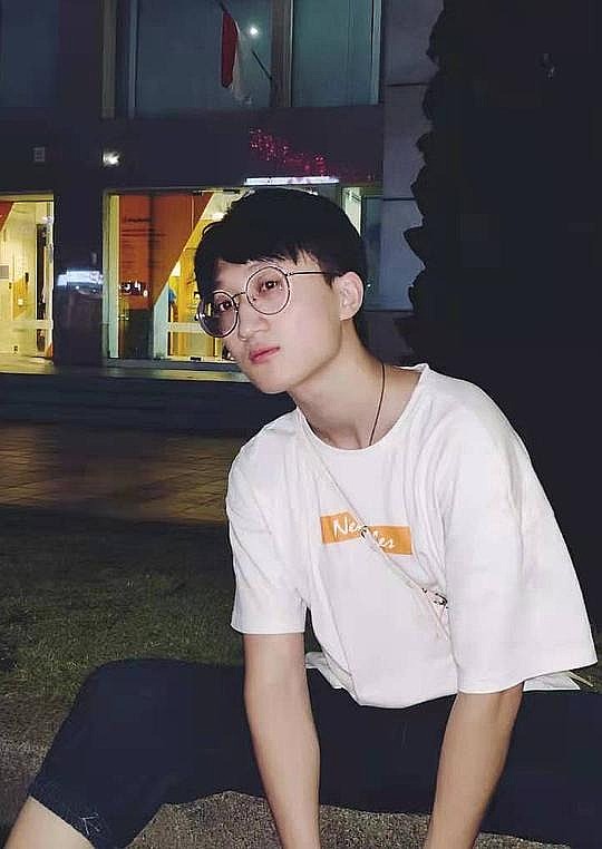 乔一峰 Yifeng Qiao照片