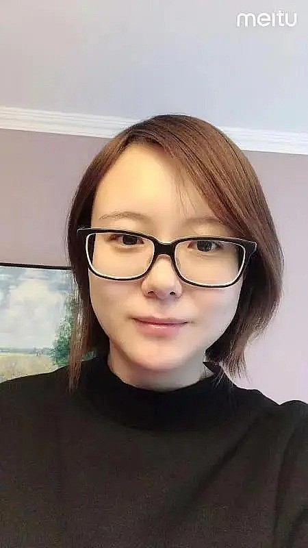 侯明洁 Mingjie Hou照片