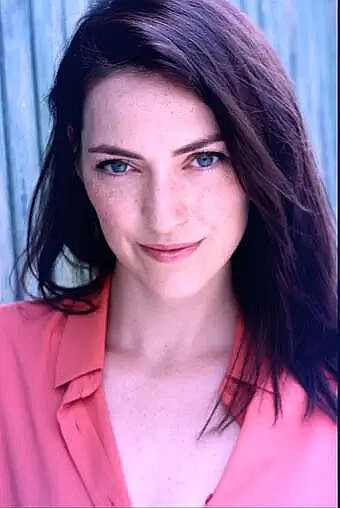劳拉·比纳梅 Lara Binamé照片