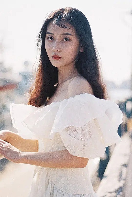 李珈童 Jiazhen Li照片