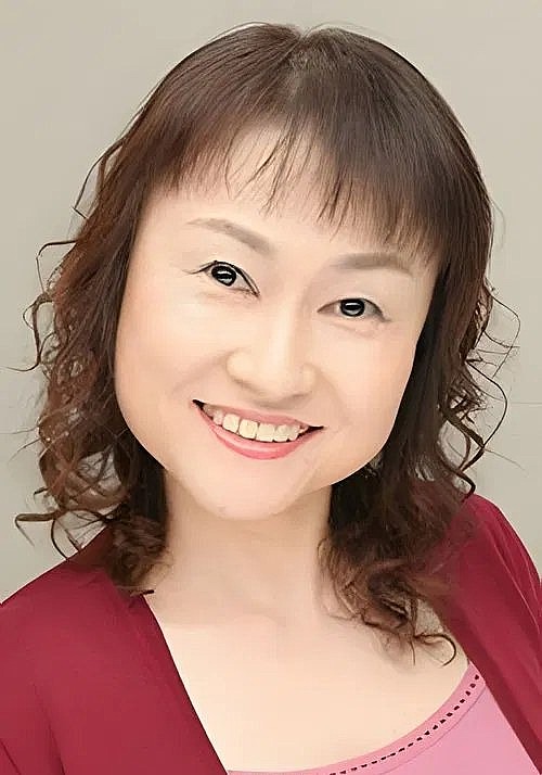 片贝薰 Katakai Kaoru照片
