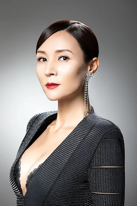 龙媚 Mei Long照片