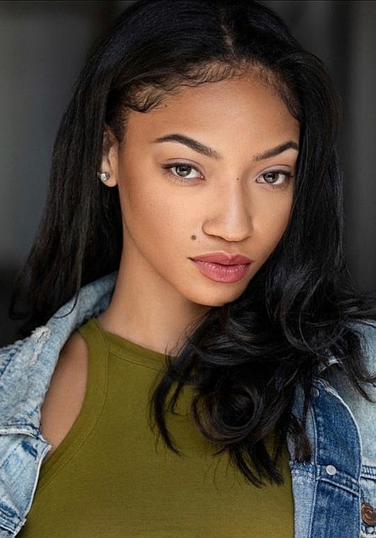 凯迪安·怀特 Kadianne Whyte照片