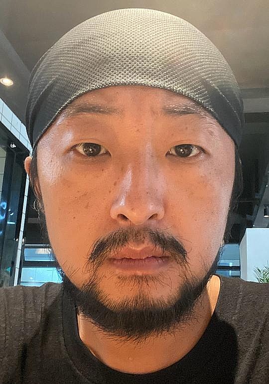 何晨 Chen He照片