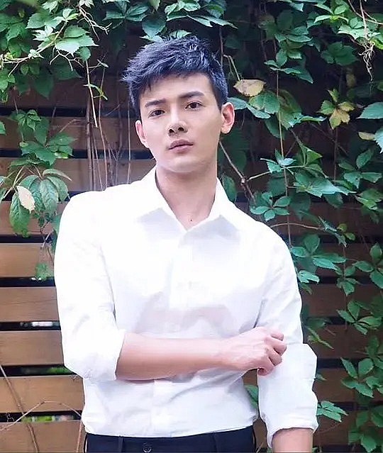 景乐 Le Jing照片