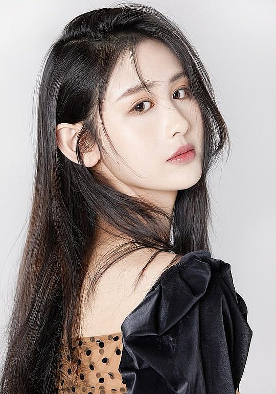 万雨晗 Yuhan Wan照片
