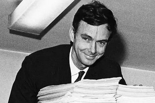 Reg Watson照片