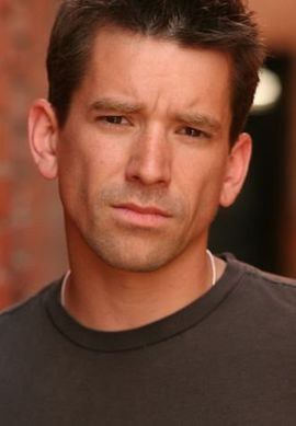 迈克尔·布罗德里克 Michael Broderick照片