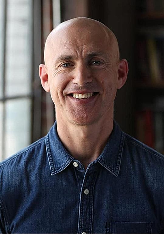 安迪·普迪肯贝 Andy Puddicombe照片