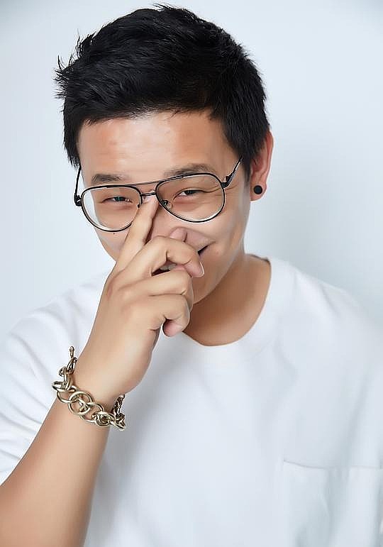 冯阳阳 Yangyang Feng照片