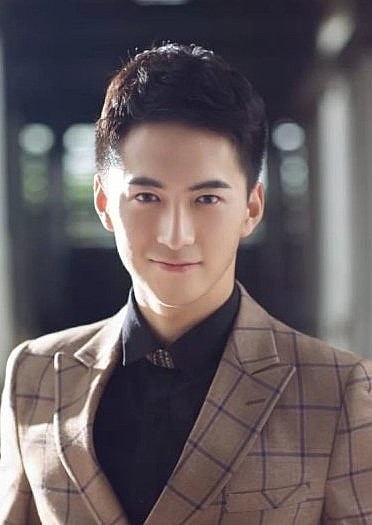 杨寒 Han Yang照片