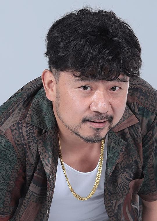 龙威 Wei Long照片