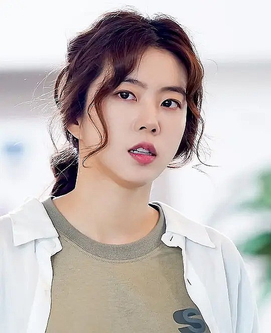 朴晨雅 Shin-Ah Park照片