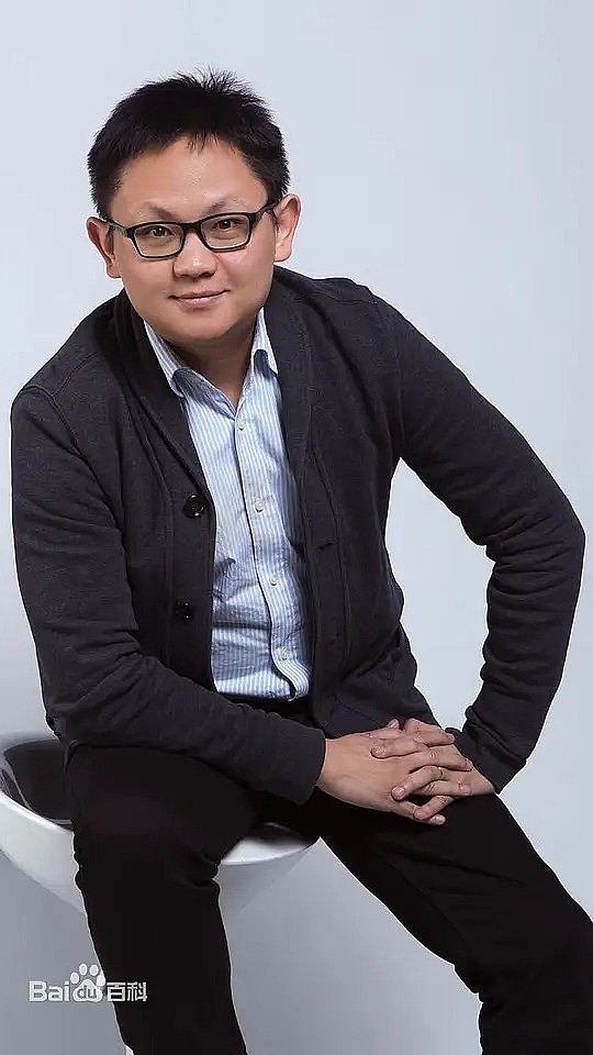 左兴 Xing Zuo照片
