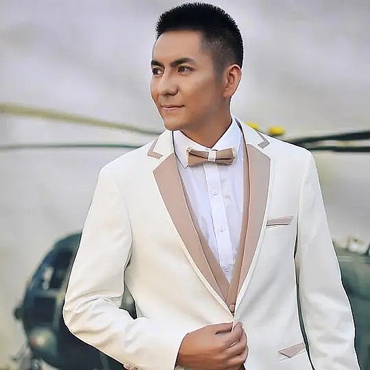 艾孜提艾力·买买提 Hazritiali Memet照片