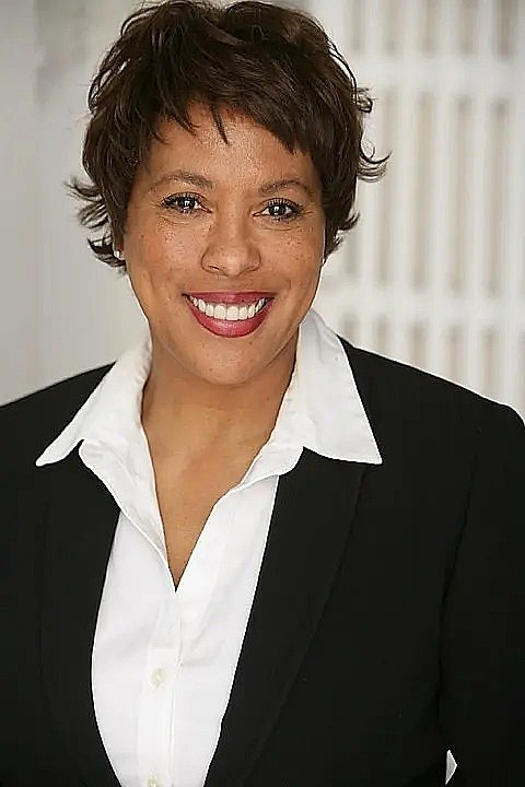 安吉拉·伊莱恩·吉布斯 Angela Elayne Gibbs照片