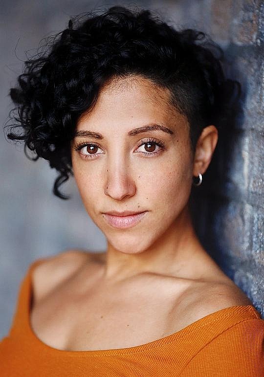 莎拉·卡米拉·因皮 Sarah Kameela Impey照片