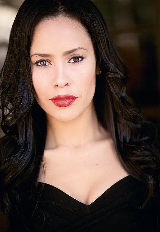 卡门 格洛莉亚 佩雷兹 Carmen Perez照片