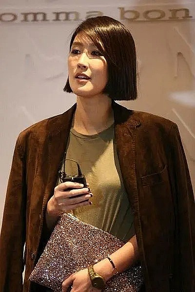 洪真庆 Jin-Kyung Hong照片