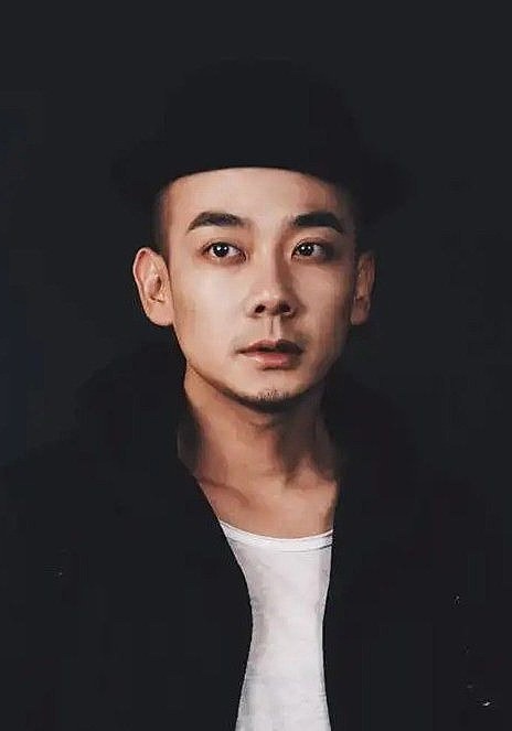 姚力冲 Young Mai照片