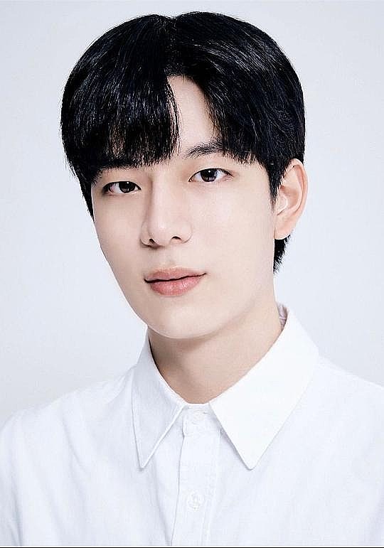 车有镇 Cha Yoo-Jin照片