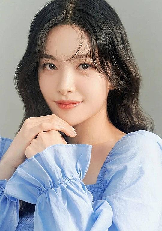 李孝彬 Lee Hyo-Bin照片
