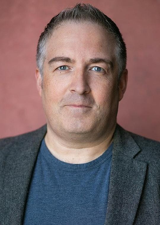 Dave Jones照片