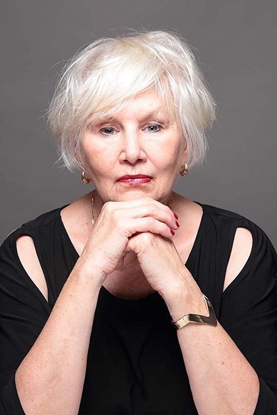 布伦达·柯林 Brenda Currin照片