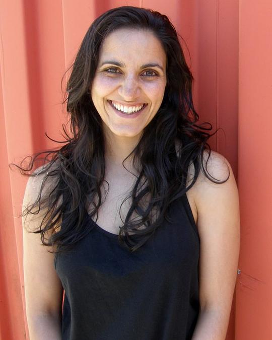 玛德琳·萨米 Madeleine Sami照片