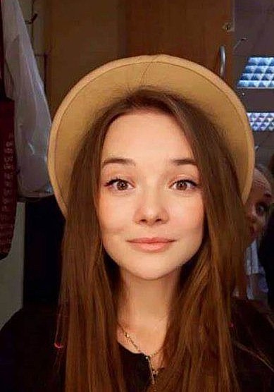 叶甫根尼娅·柳比莫娃 Evgeniya Lyubimova照片