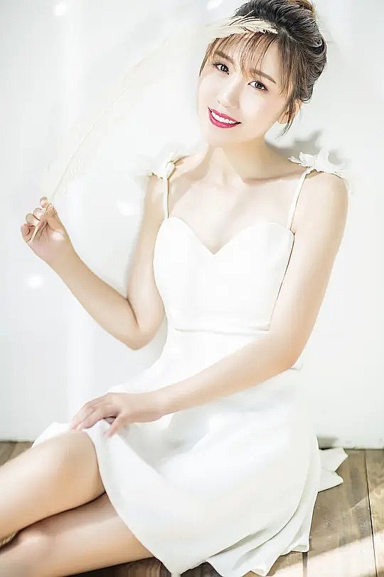 石雨婷 Tina照片