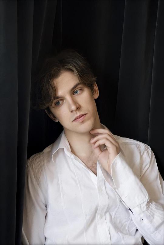 丹·史蒂文斯 Dan Stevens照片