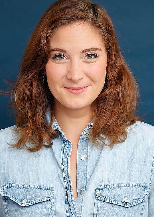 凯特琳·施奈德汉 Caitlin Schneiderhan照片