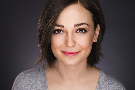 凯特·伊斯顿 Kate Easton照片