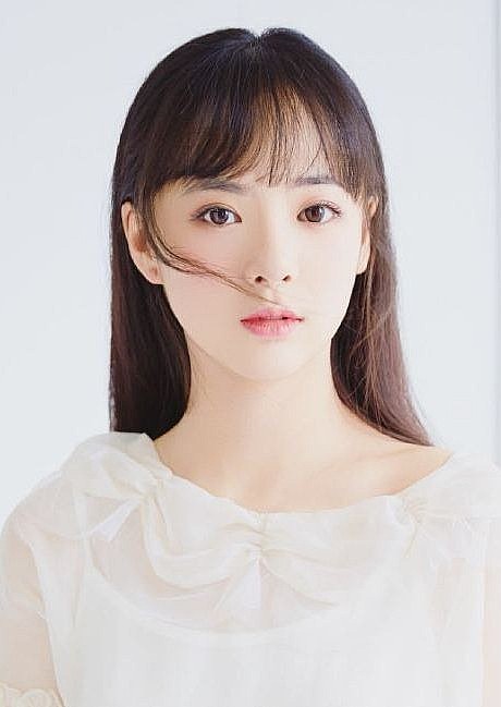 李佳宜 Jiayi Li照片