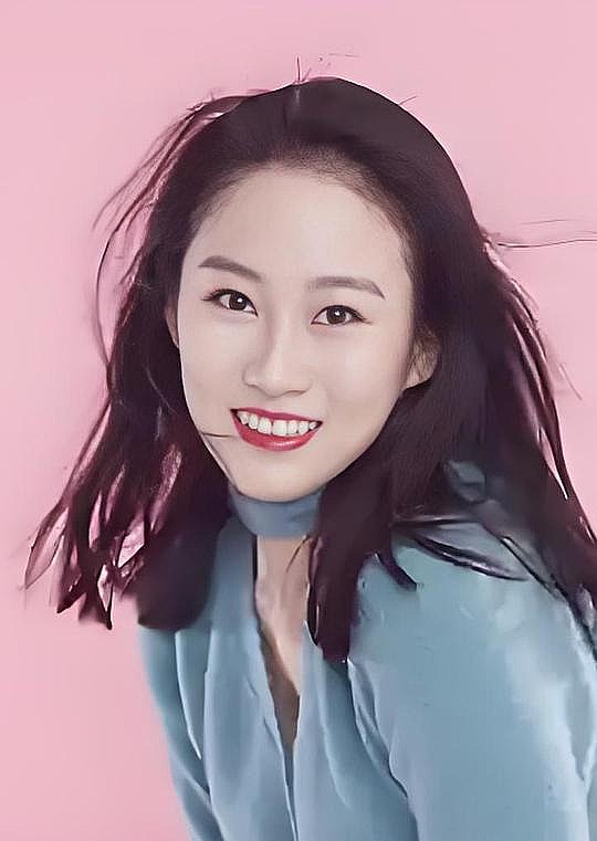 荆媚 Mei Jing照片