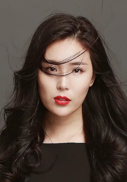 宋嘉 Jia Song照片