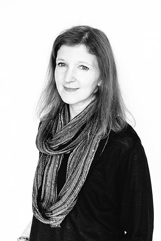 克劳迪娅·迈克斯 Claudia Myers照片