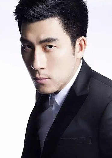 李俊苇 Junwei Li照片