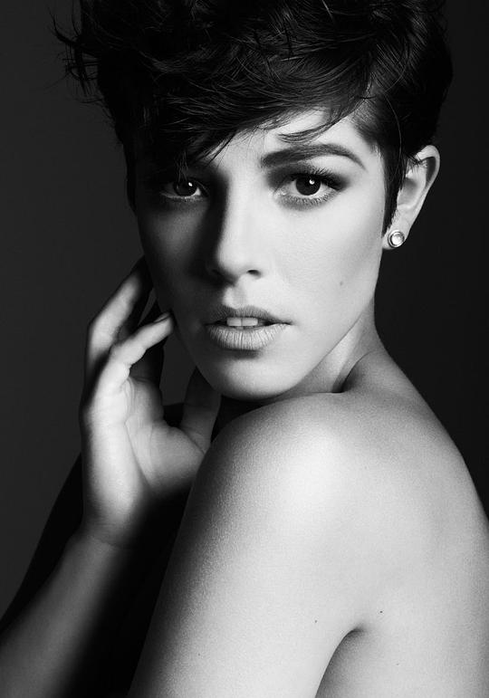 奥莉薇·瑟尔比 Olivia Thirlby照片