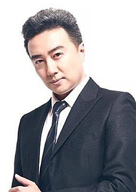 张杨照片