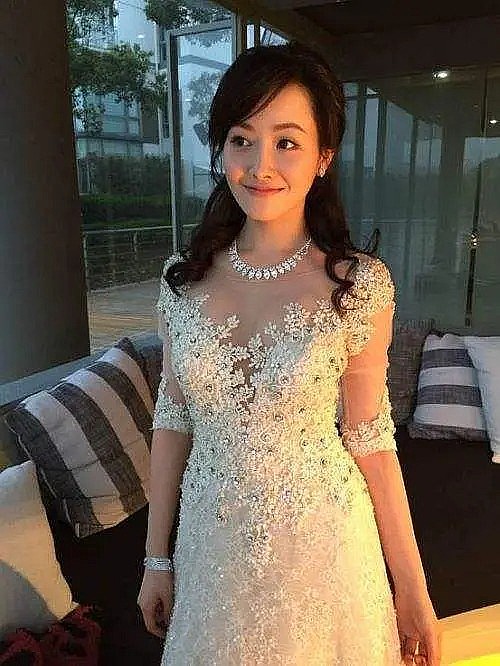 黄玥程 Yuecheng Huang照片