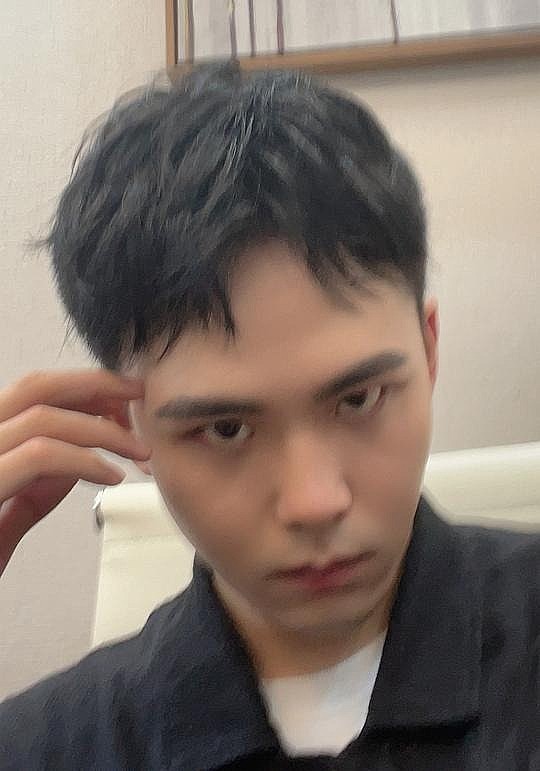 路星河 Xinghe Lu照片