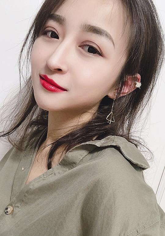 火虹媛 Hongyuan Huo照片