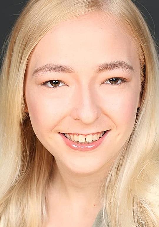 亚历克西斯·加里蒂 Alexis Garrity照片