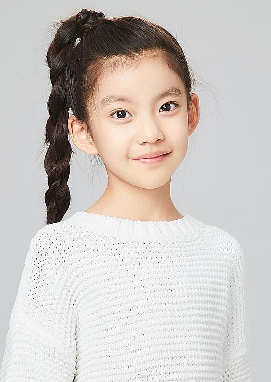 李依蒙 Yimeng Li照片