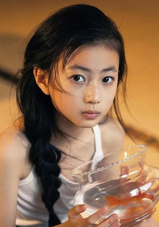 黎艾蒙 Aimeng Li照片