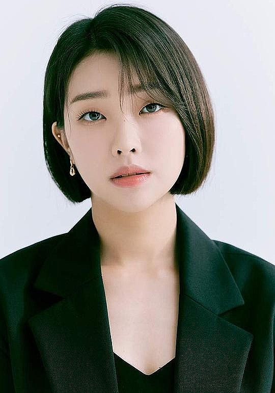 李春声 Lee Bom Sori照片