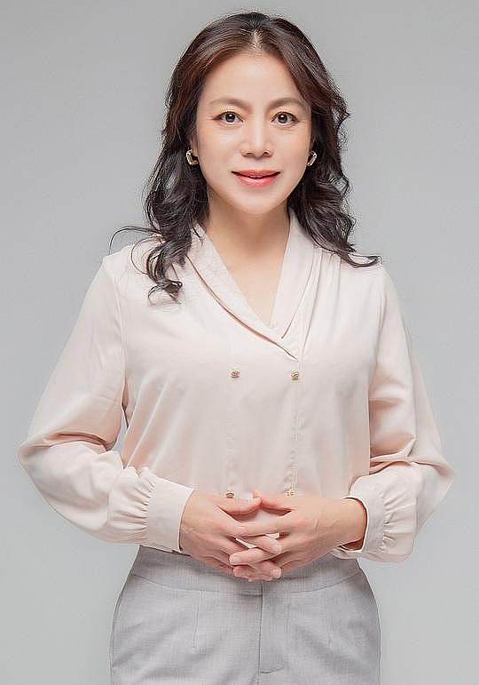王薪媛 Xinyuan Wang照片