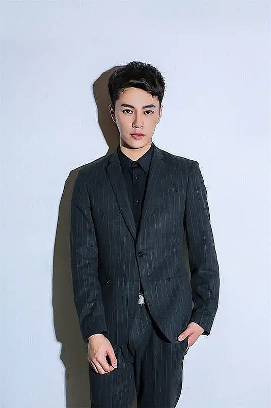 张佳浩 Jiahao Zhang照片